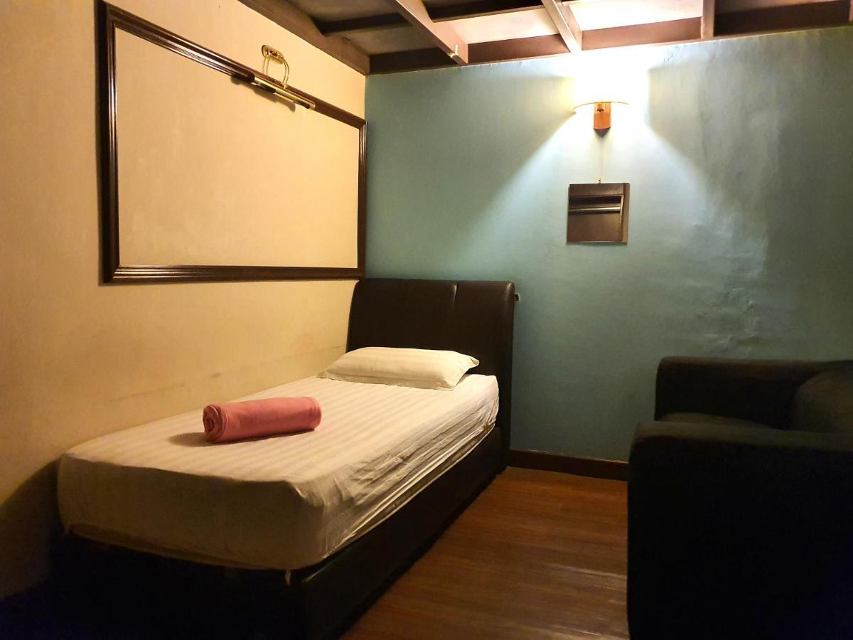 Hostel Travel Hub Highstreet Kuala Lumpur Zewnętrze zdjęcie